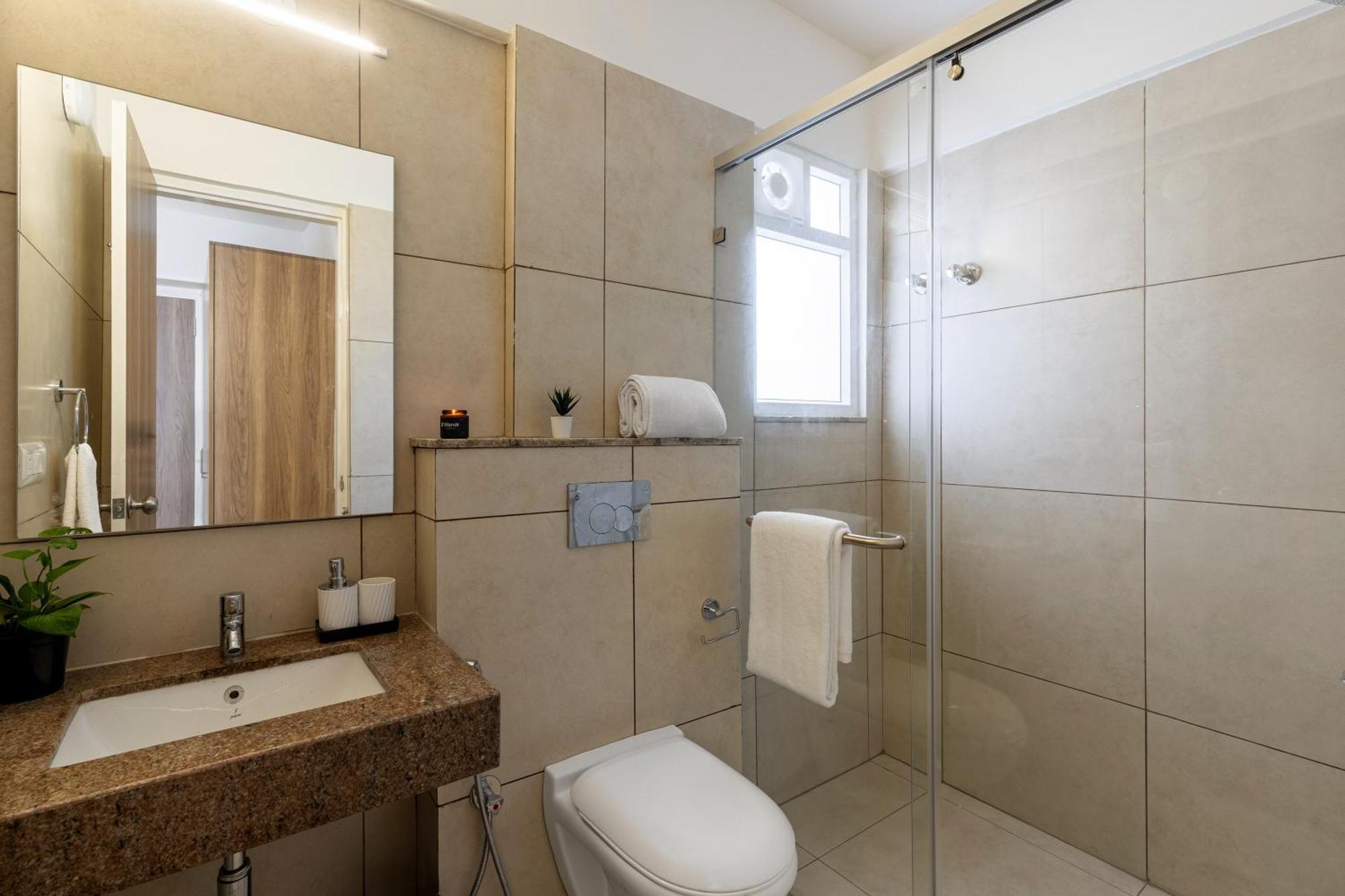 Wandr Hotel- Near Mg Road บังกาลอร์ ภายนอก รูปภาพ